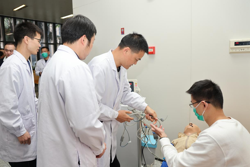 图片2.png 图片2.png